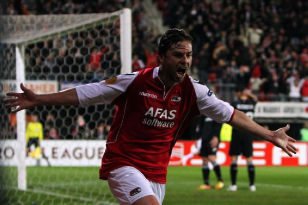 核心续约背 核心续约背